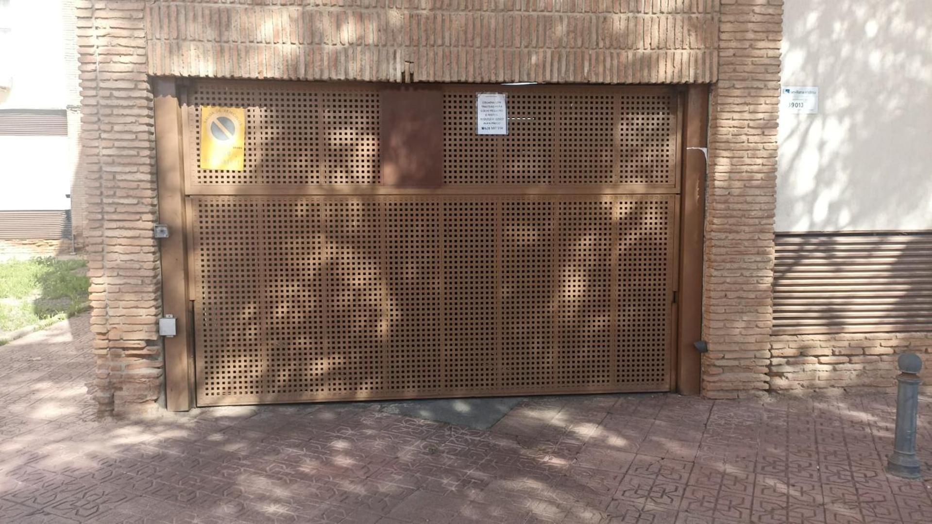 Apto Vallellano Junto Al Casco Historico & Parking Incluido Apartamento